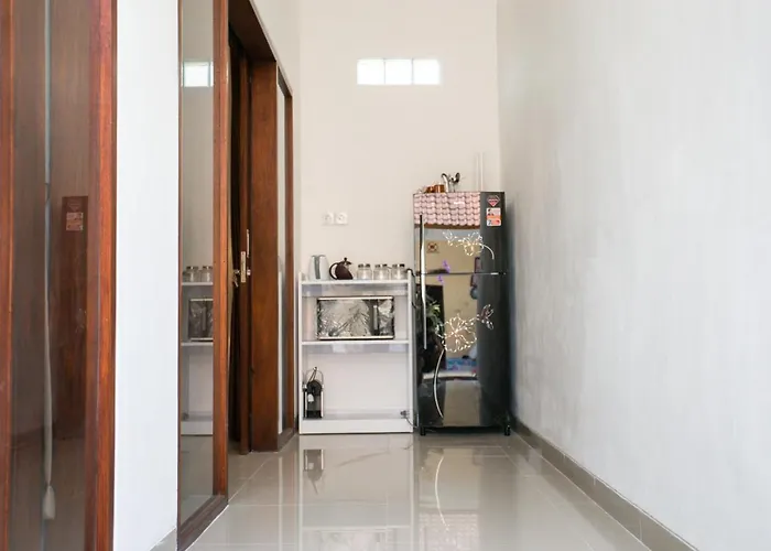 Guest house Rumah Awan Canggu (Bali)